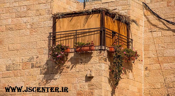 سوکا در بالکن