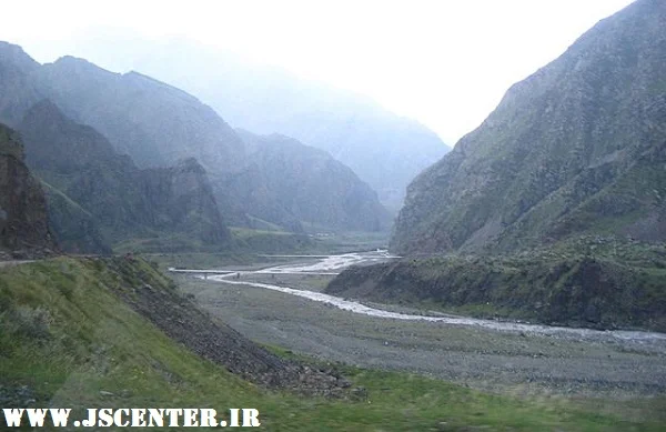 تنگه داریال