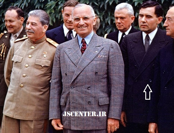 آندره گرومیکو دیپلمات اهل اتحاد جماهیر شوروی در کنار استالین و ترومن