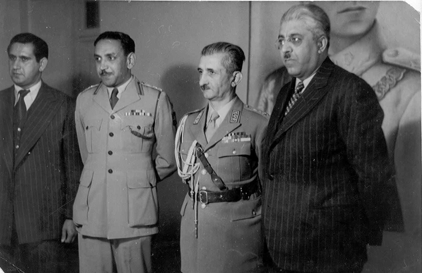 عکس شاپور ریپورتر 4 Sir Shapoor Reporter